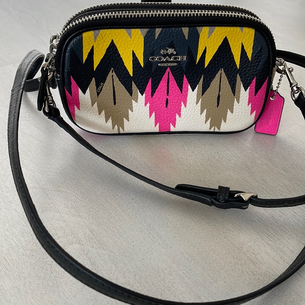 Coach feather print cross grain crossbody pouch